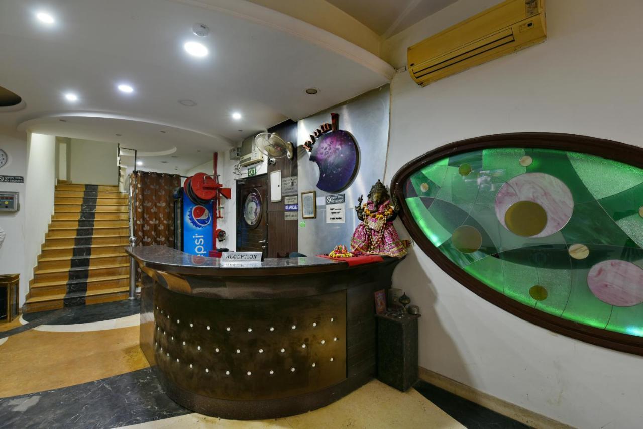 Hotel Revels By A1Rooms 新德里 外观 照片