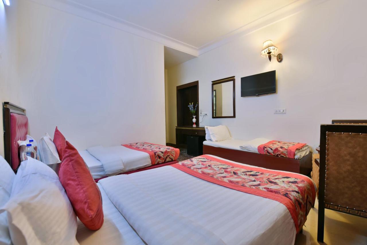 Hotel Revels By A1Rooms 新德里 外观 照片